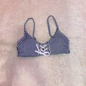 ⚡️target bikini top !